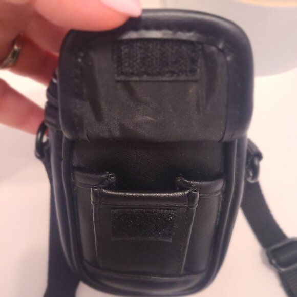 Icon Black Faux Leather Vintage Digital Camera Pouch - Picture 8 of 15